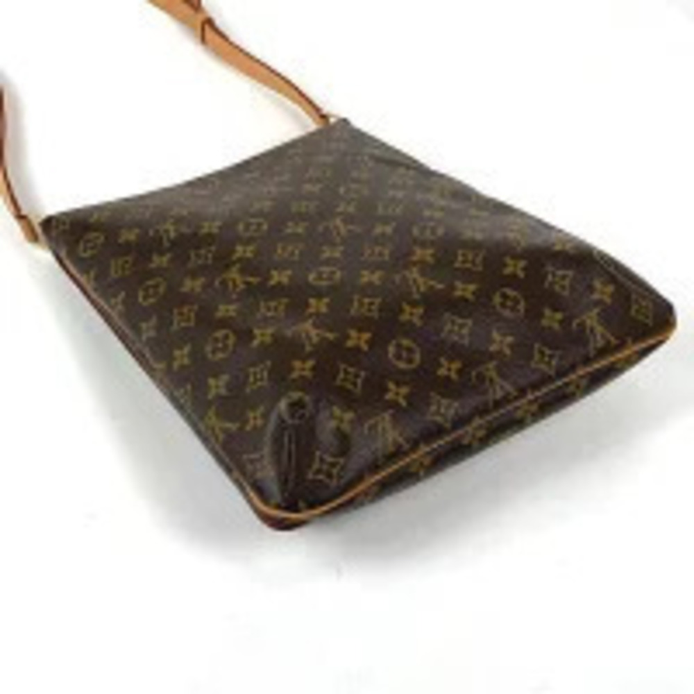 Louis Vuitton Brown Crossbody Shoulder Musette Monogram Bag